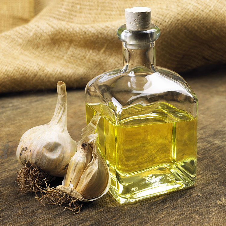 Garlic and Oil